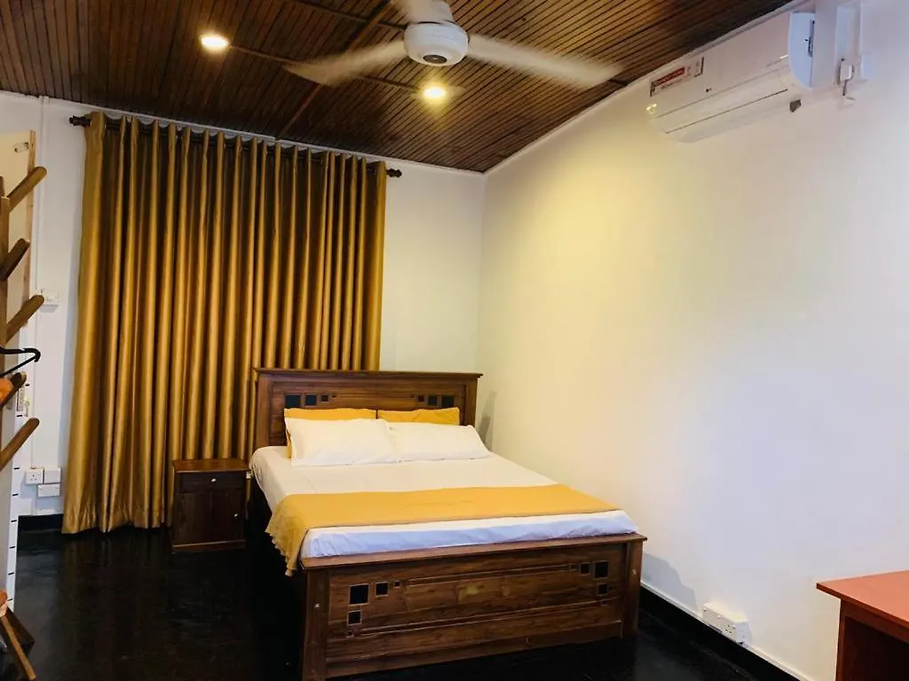 32 Chapal Lane Villa Nugegoda 0*,  Sri Lanka